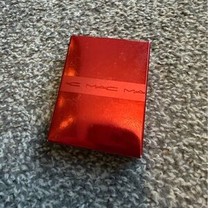 BNIB Devoted Poppy Palette | MAC